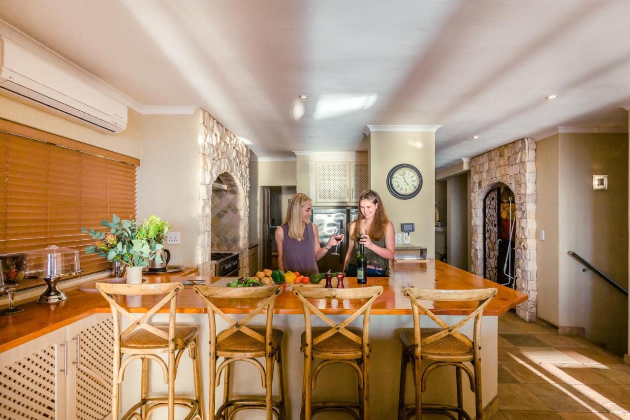 Whale Waters Self Catering Gansbaai De Kelders Exterior foto
