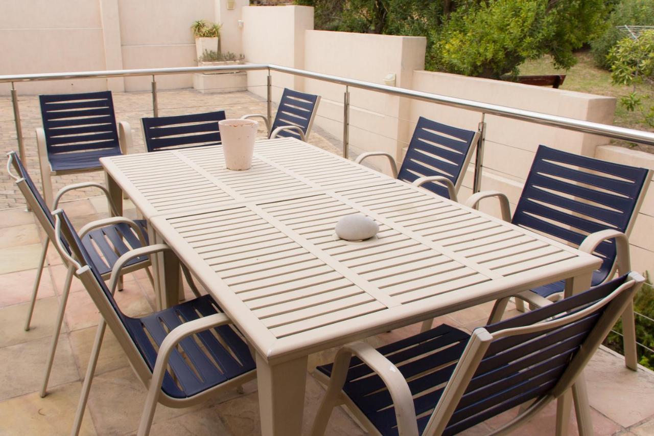 Whale Waters Self Catering Gansbaai De Kelders Exterior foto