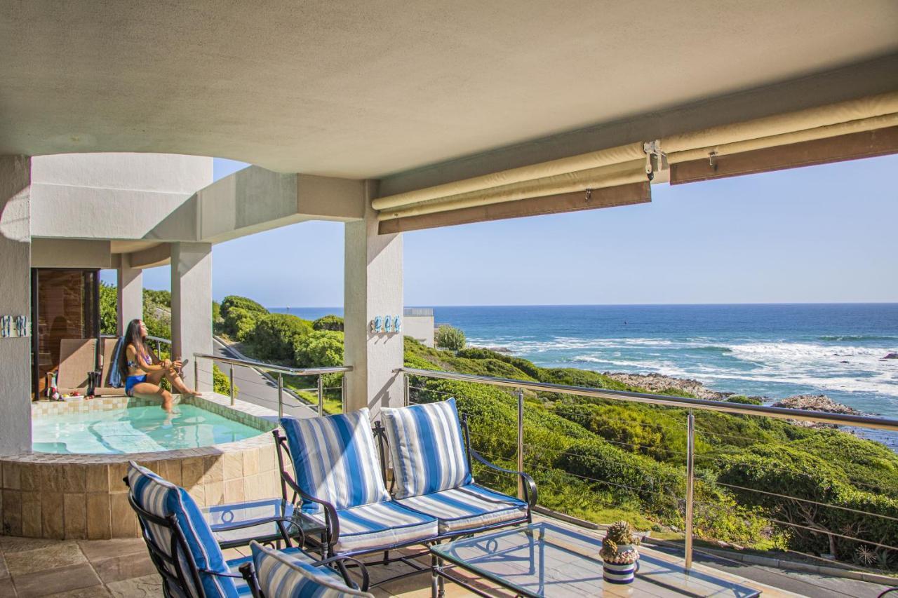 Whale Waters Self Catering Gansbaai De Kelders Exterior foto